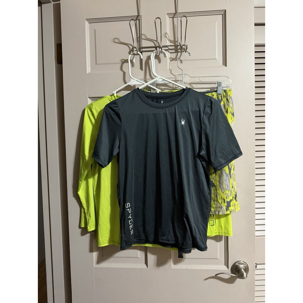 Boys Spyder Surf Sand Sun Clothes Lot Size Large And XL - Swim Trunks & 3 Tops